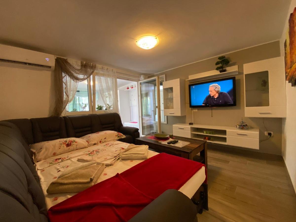 Green Place Apartments ポルトローシュ エクステリア 写真